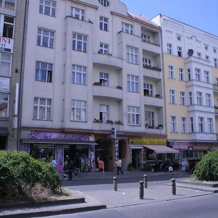 Hotel am Hermannplatz Berlijn Buitenkant foto