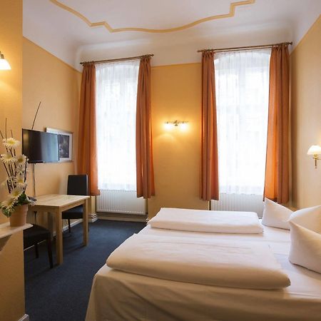 Hotel am Hermannplatz Berlijn Buitenkant foto