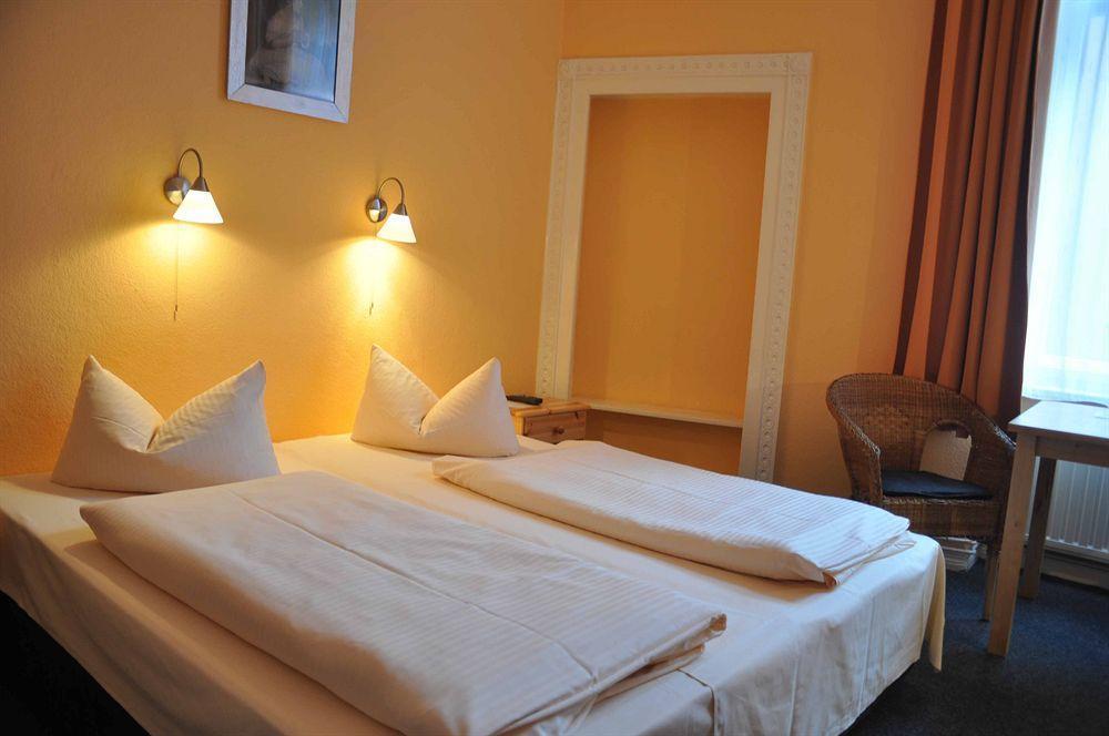Hotel am Hermannplatz Berlijn Buitenkant foto